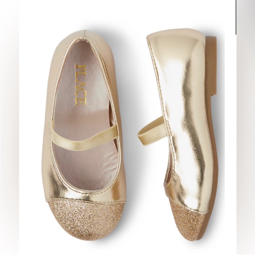 NWT | Children’s Place Gold Glitter/Faux Leather Mary Jane’s | Size: 9